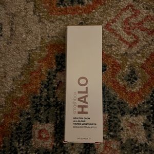 Smashbox Halo tinted moisturizer